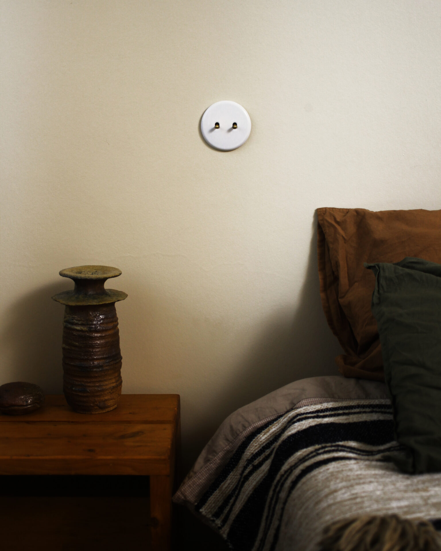 MODELEC-Iris by MODELEC-Porcelaine-White-3